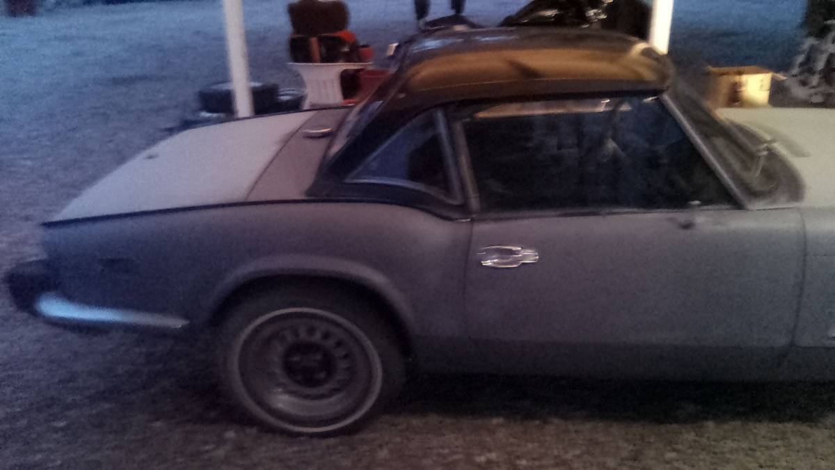 Triumph-spitfire-1974-grey-5