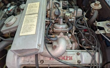 Triumph-stag-1973-green-6