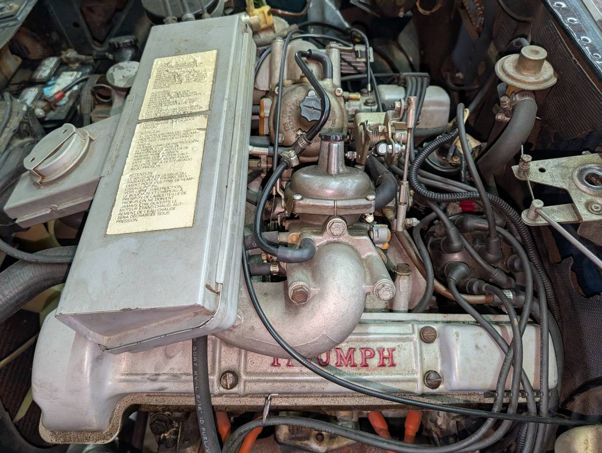 Triumph-stag-1973-green-6