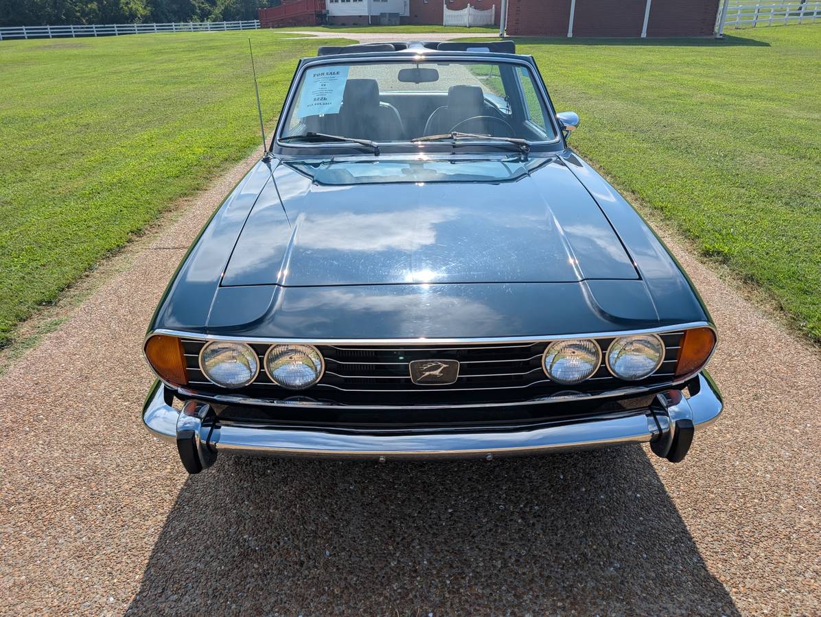 Triumph-stag-1973-green-9