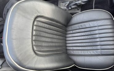 Triumph-tr250-1968-green-15