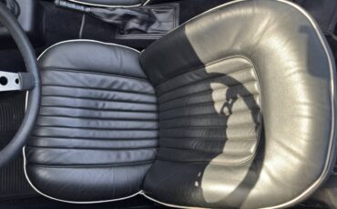 Triumph-tr250-1968-green-9