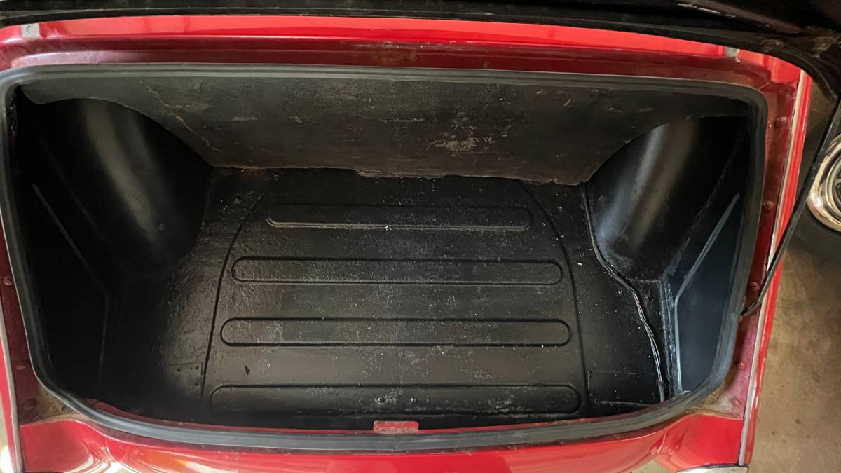 Triumph-tr3-1960-red-10