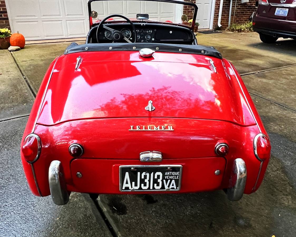 Triumph-tr3-1960-red-4