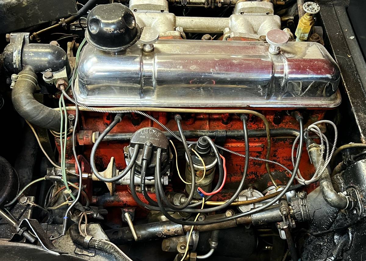 Triumph-tr3-1960-red-5