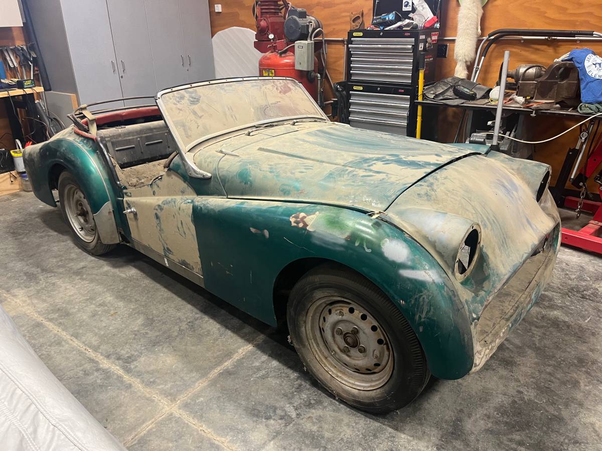 Triumph-tr3a-1958-green-5