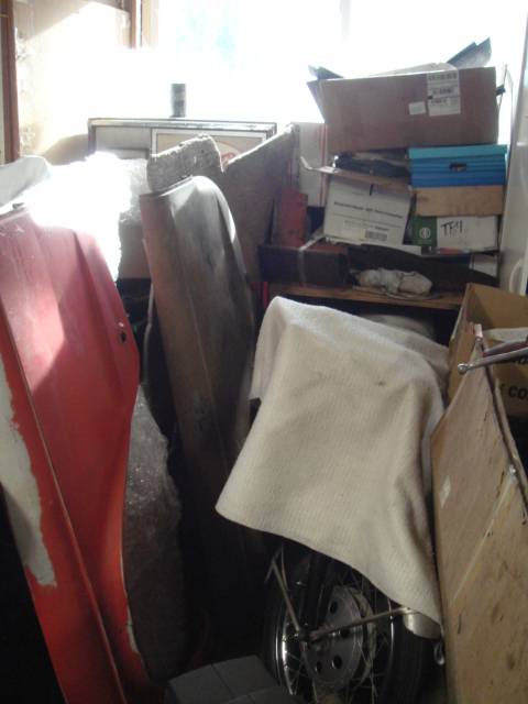 Triumph-tr4-1962-red-16