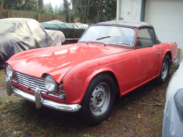 Triumph-tr4-1962-red
