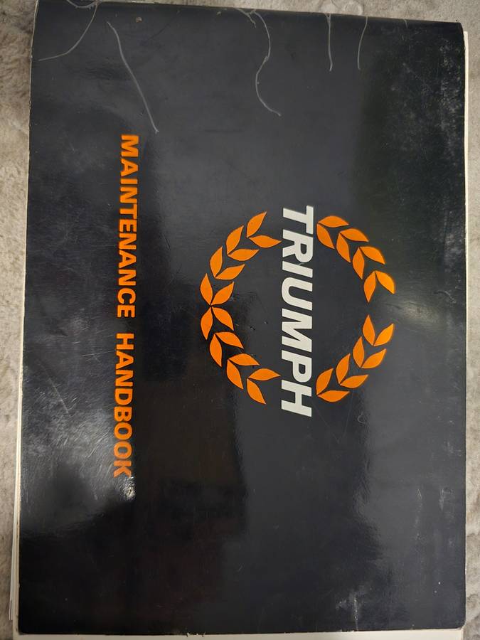 Triumph-tr7-1975-red-2