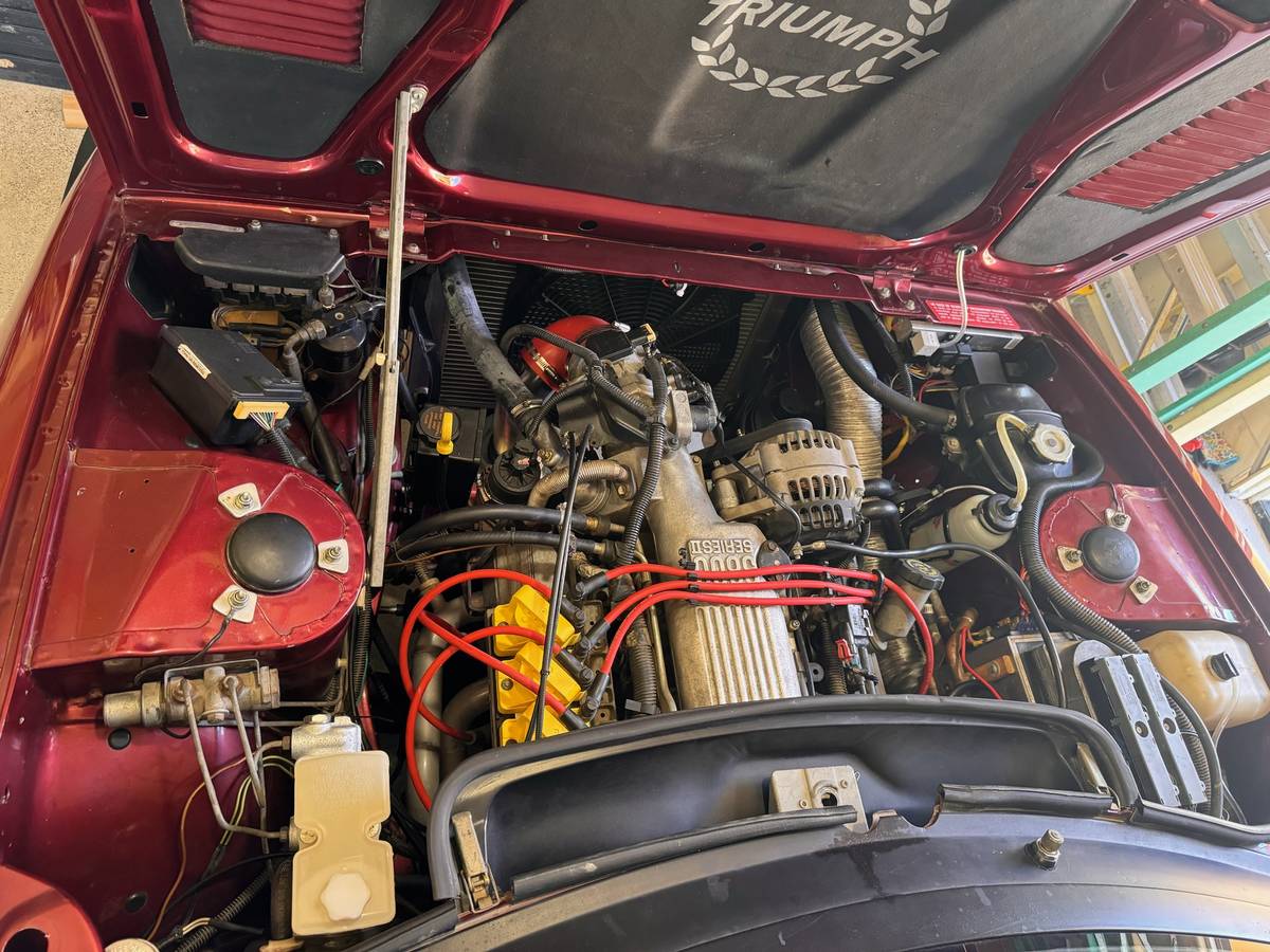 Triumph-tr7-1975-red-4