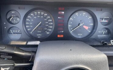 Triumph-tr7-1975-red-7