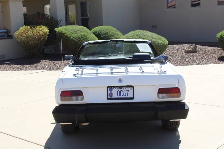Triumph-tr7-1980-1