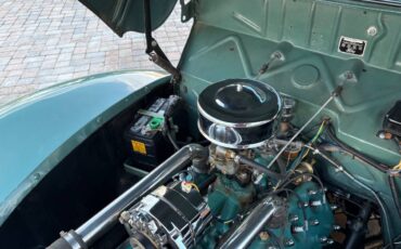 Two-door-ford-sedan-1940-green-18