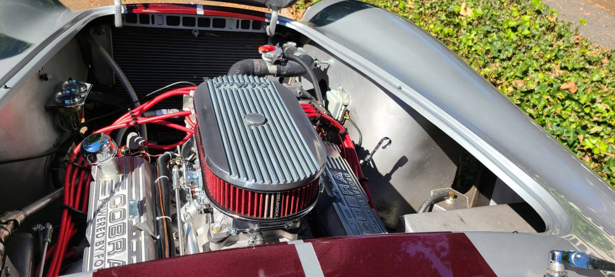 Unique-motorcars-fia-289-cobra-1964-silver-23