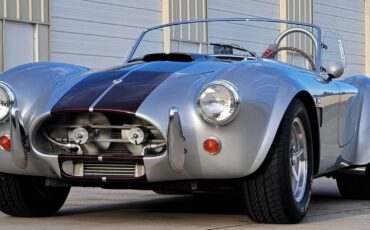 Unique-motorcars-fia-289-cobra-1964-silver