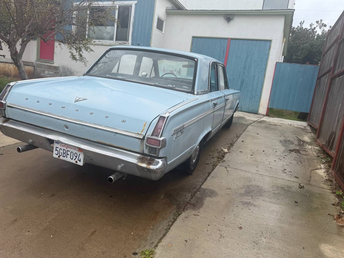 Valiant-200-1966-blue-4