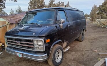 Van-chev-g20-no-window-1978-black-4