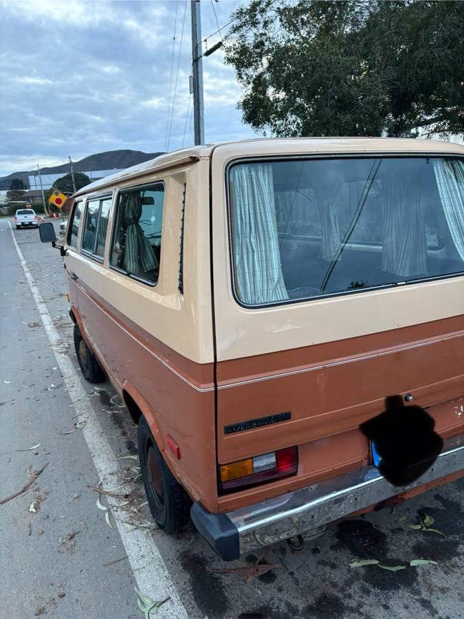 Vanagon-1982-orange-1