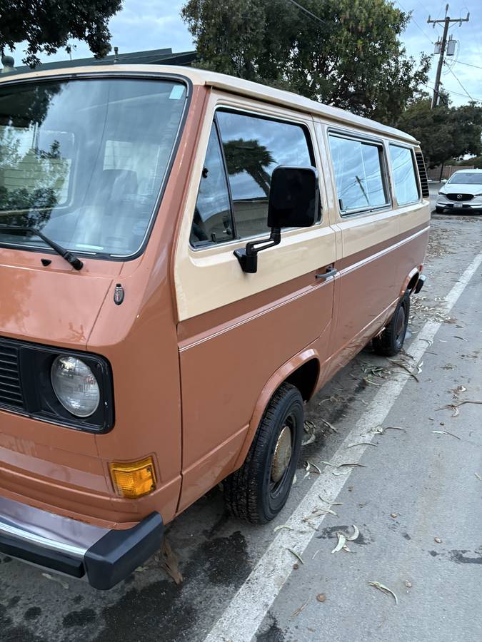 Vanagon-1982-orange-2