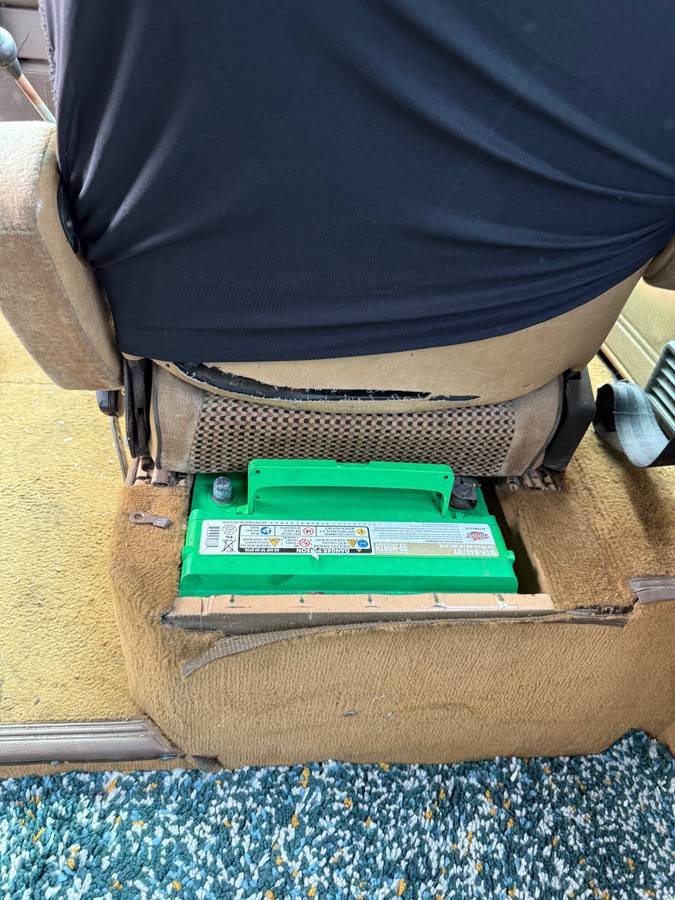 Vanagon-gl-1984-brown-3