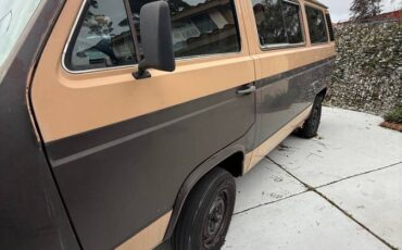 Vanagon-gl-1984-brown-4