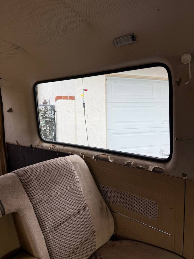 Vanagon-gl-1984-brown-6