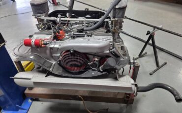 Volkswagen-1974-green-2