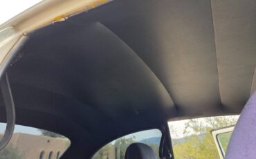 Volkswagen-1974-white-10