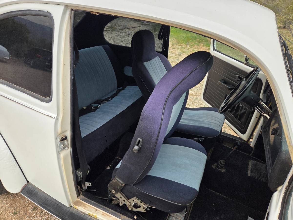 Volkswagen-1974-white-9