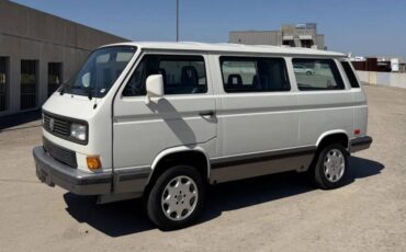 Volkswagen-1990-white-2