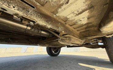 Volkswagen-1990-white-22