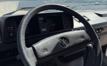 Volkswagen-1990-white-6