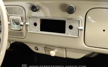 Volkswagen-Beetle-1962-Taupe-Saddle-leather-13