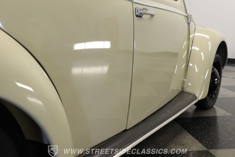 Volkswagen-Beetle-1962-Taupe-Saddle-leather-2