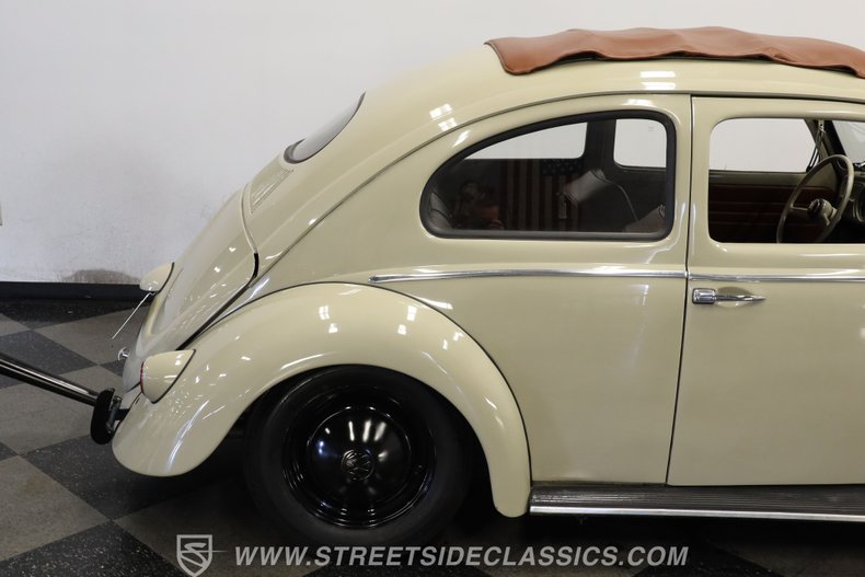 Volkswagen-Beetle-1962-Taupe-Saddle-leather-3