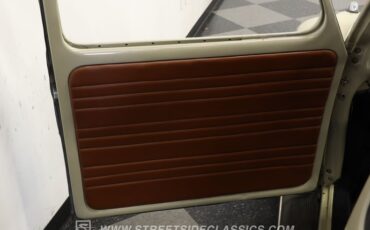 Volkswagen-Beetle-1962-Taupe-Saddle-leather-32