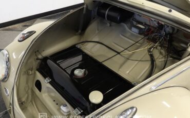Volkswagen-Beetle-1962-Taupe-Saddle-leather-6