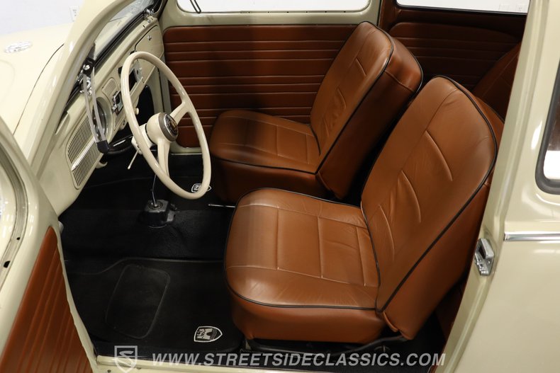 Volkswagen-Beetle-1962-Taupe-Saddle-leather-9