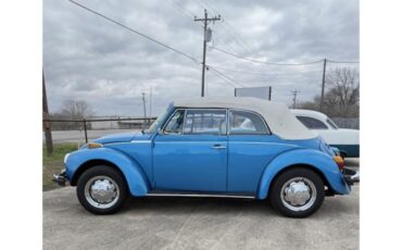 Volkswagen-Karmann-beetle-convertible-1978-bluewhite-white-7