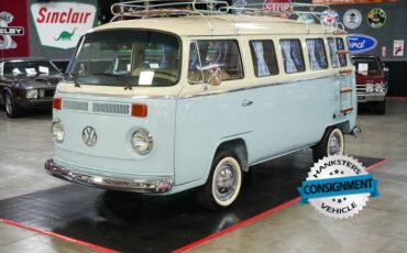 Volkswagen-Other-1976-Light-Blue-Tan-14