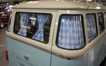 Volkswagen-Other-1976-Light-Blue-Tan-41