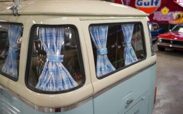 Volkswagen-Other-1976-Light-Blue-Tan-42