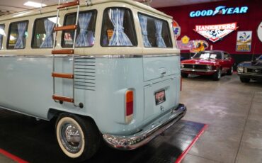 Volkswagen-Other-1976-Light-Blue-Tan-43