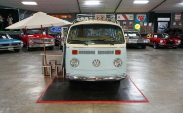 Volkswagen-Other-1976-Light-Blue-Tan-49