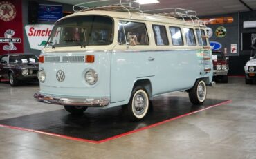 Volkswagen-Other-1976-Light-Blue-Tan-9