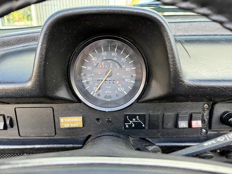 Volkswagen-Super-beetle-1978-Burnt-Orange-Metalli-Black-21