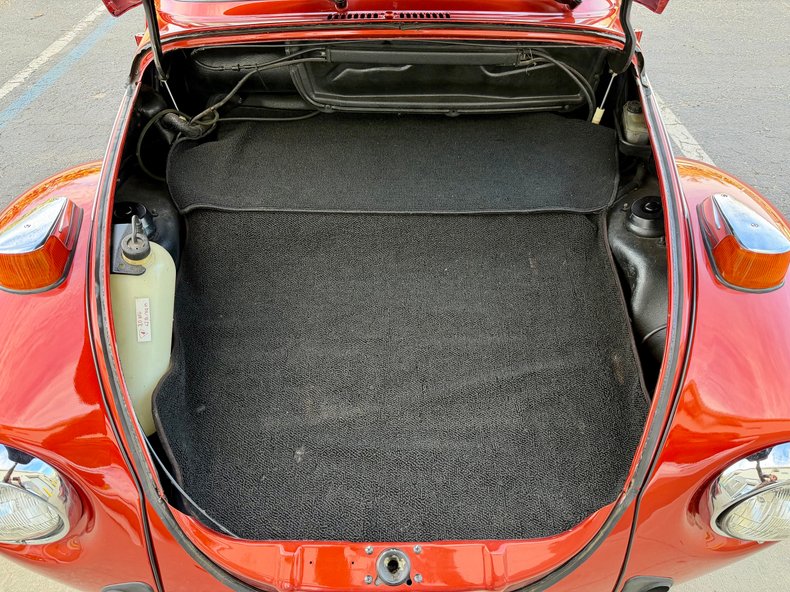 Volkswagen-Super-beetle-1978-Burnt-Orange-Metalli-Black-40