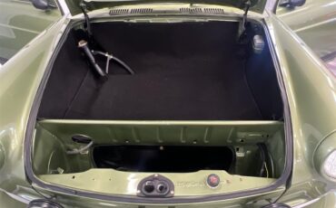 Volkswagen-Type-3-1969-Green-Black-13