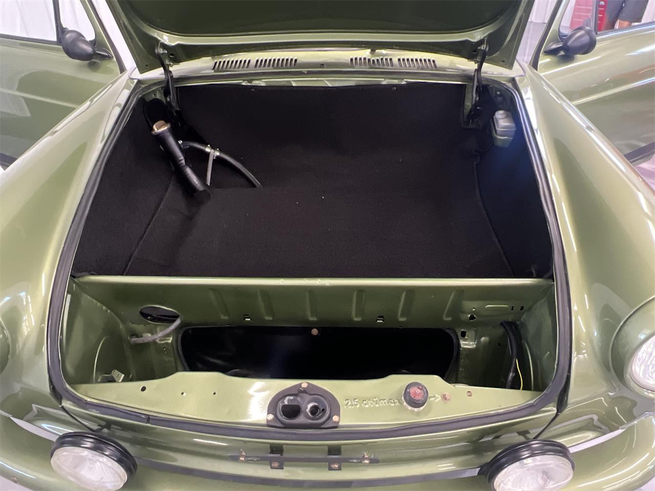 Volkswagen-Type-3-1969-Green-Black-13