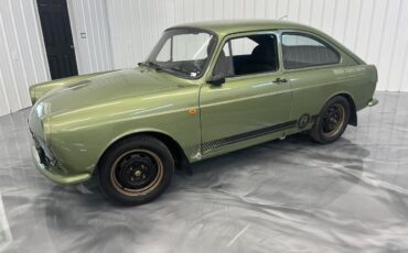 Volkswagen-Type-3-1969-Green-Black-2